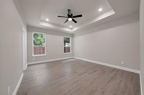 407 E Willingham Street - Photo 32