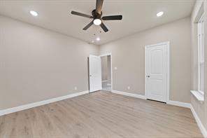 407 E Willingham Street - Photo 37