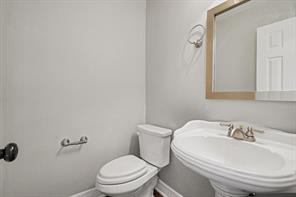 5400 Crater Lake Drive - Photo 12