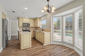 5400 Crater Lake Drive - Photo 8