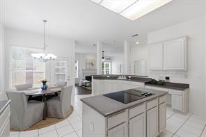 4125 Staten Island Drive - Photo 8