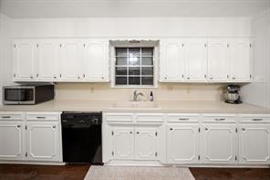 2829 Yorktown Drive - Photo 10