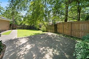 2829 Yorktown Drive - Photo 39