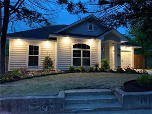 305 Wyatt Street - Photo 1
