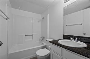 320 E 4th Street - Photo 20