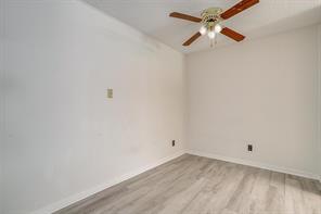 1104 Julie Street - Photo 16