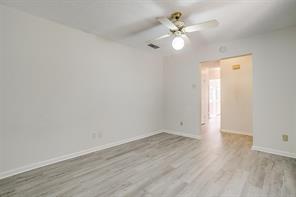 1104 Julie Street - Photo 8