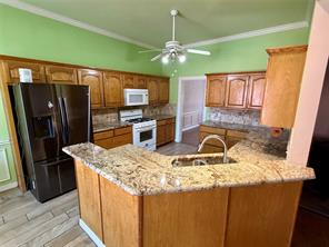 7830 Mavis Avenue - Photo 15