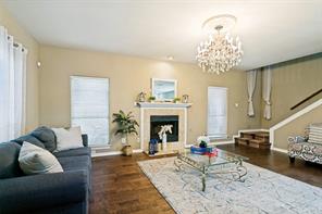 6916 Amethyst Lane - Photo 2
