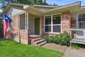 2017 Shawnee Street - Photo 2