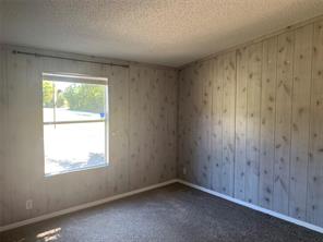 4126 County Road 4111 - Photo 31