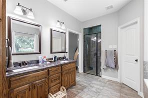 429 Collin Street - Photo 16