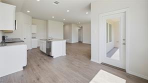 1806 Nestling Street - Photo 9