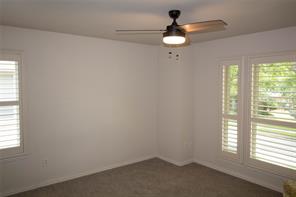 212 Pecan Hollow Drive - Photo 26