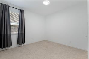 704 Pistachio Parkway - Photo 12