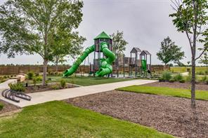 704 Pistachio Parkway - Photo 24