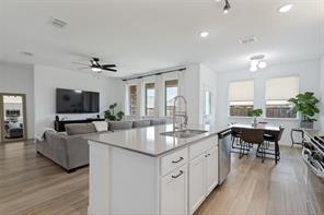 704 Pistachio Parkway - Photo 8