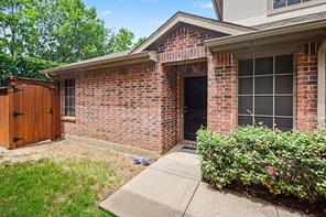 1152 Sophia Street - Photo 3