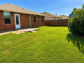1600 Fieldstone Drive - Photo 2