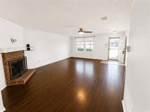 1600 Fieldstone Drive - Photo 3