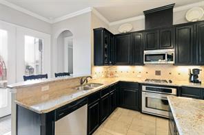 11901 Drummond Lane - Photo 8