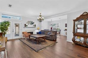 6651 Canterbury Drive - Photo 3