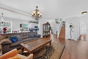 6651 Canterbury Drive - Photo 4