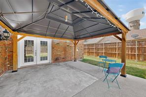 6651 Canterbury Drive - Photo 8