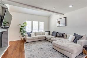 7618 Pebblestone Drive - Photo 3
