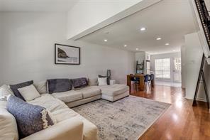 7618 Pebblestone Drive - Photo 4