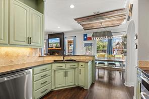 3930 Buena Vista Circle - Photo 15