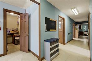 413 State Highway 323 E - Photo 9