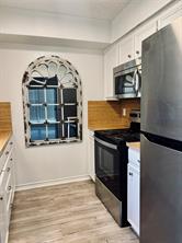 2760 Parkchester Drive - Photo 13