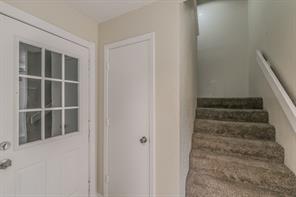 2760 Parkchester Drive - Photo 14