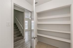 2760 Parkchester Drive - Photo 16