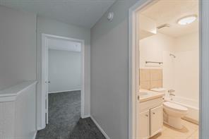 2760 Parkchester Drive - Photo 20