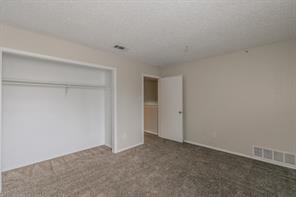 2760 Parkchester Drive - Photo 25