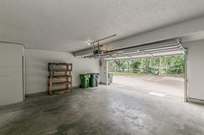 2760 Parkchester Drive - Photo 35