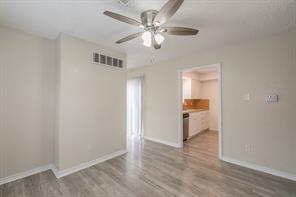 2760 Parkchester Drive - Photo 8