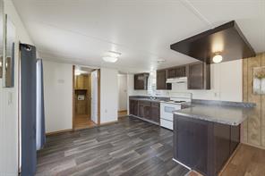 7305 Walden Drive - Photo 6