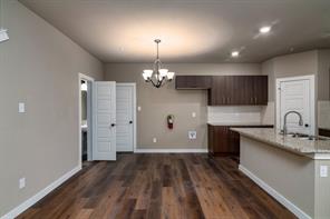 635 Wheatfield Drive - Photo 2