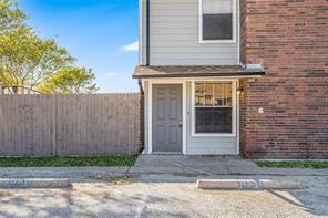 1044 Southmoor Drive - Photo 1