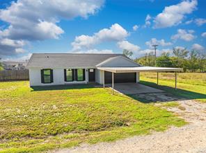 2538 County Road 3127 - Photo 1