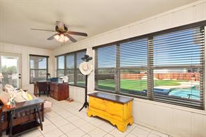 5609 Fm 126 - Photo 14