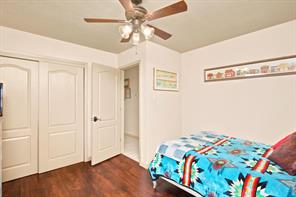 5609 Fm 126 - Photo 16