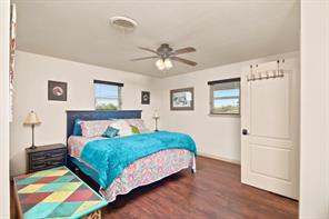 5609 Fm 126 - Photo 20