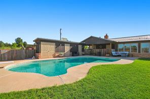5609 Fm 126 - Photo 33