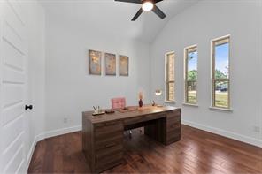 300 Seacross Court - Photo 8