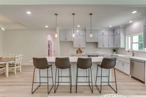 6705 Westover Drive - Photo 8