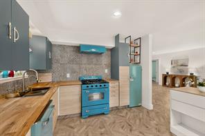 10520 Lippitt Avenue - Photo 14